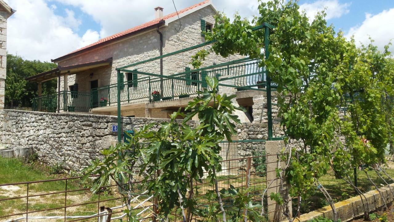 Villa Cetina Milasi Exterior photo