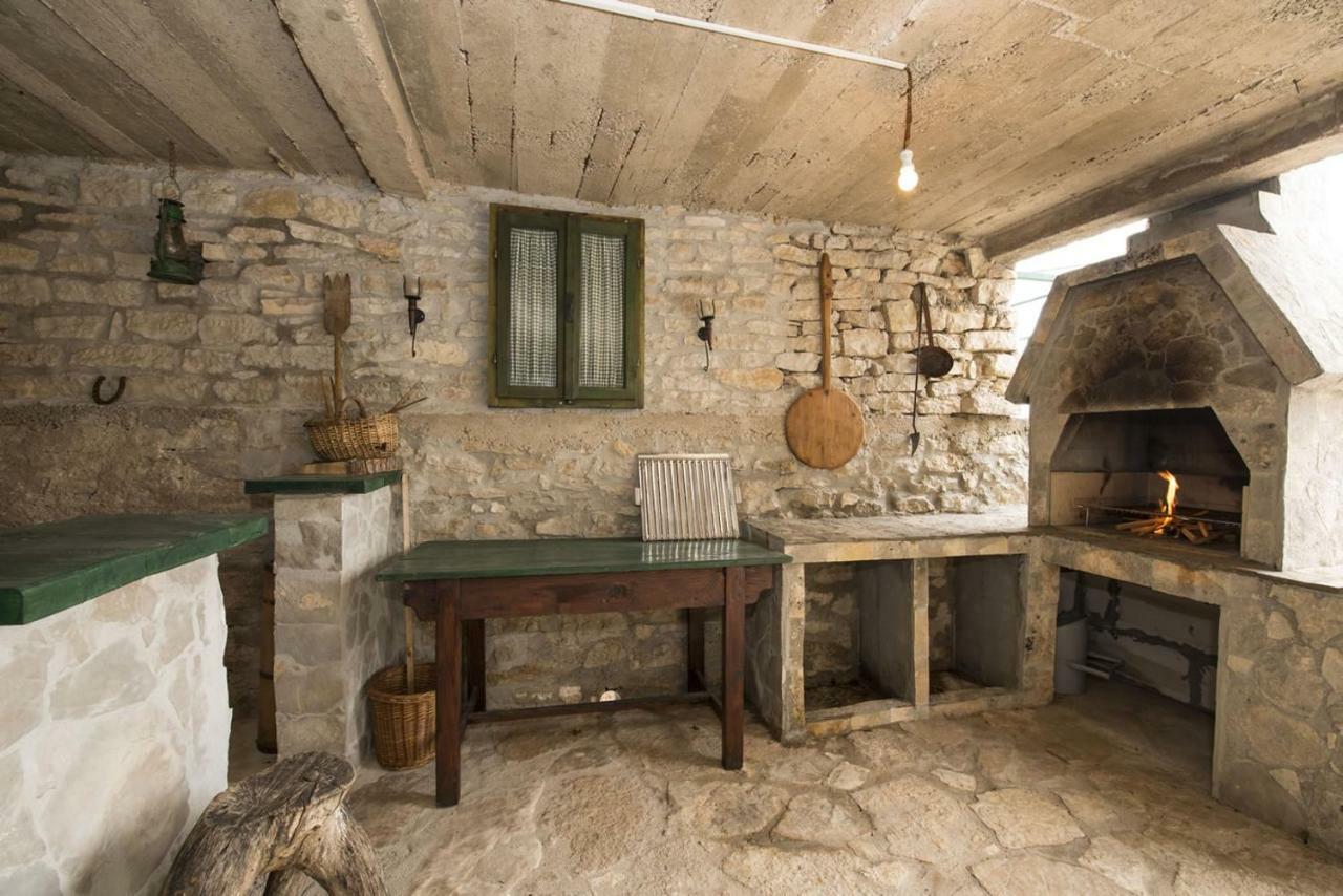 Villa Cetina Milasi Exterior photo